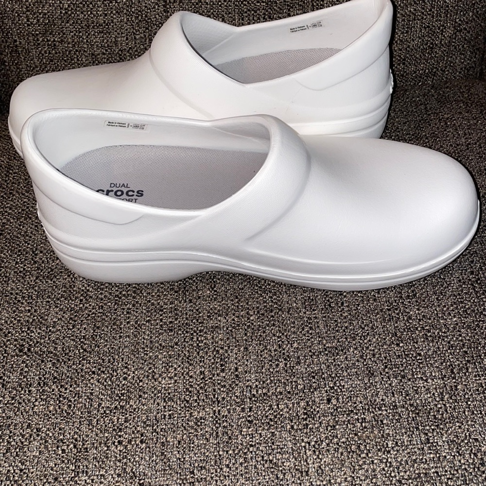 Dual Comfort Crocs